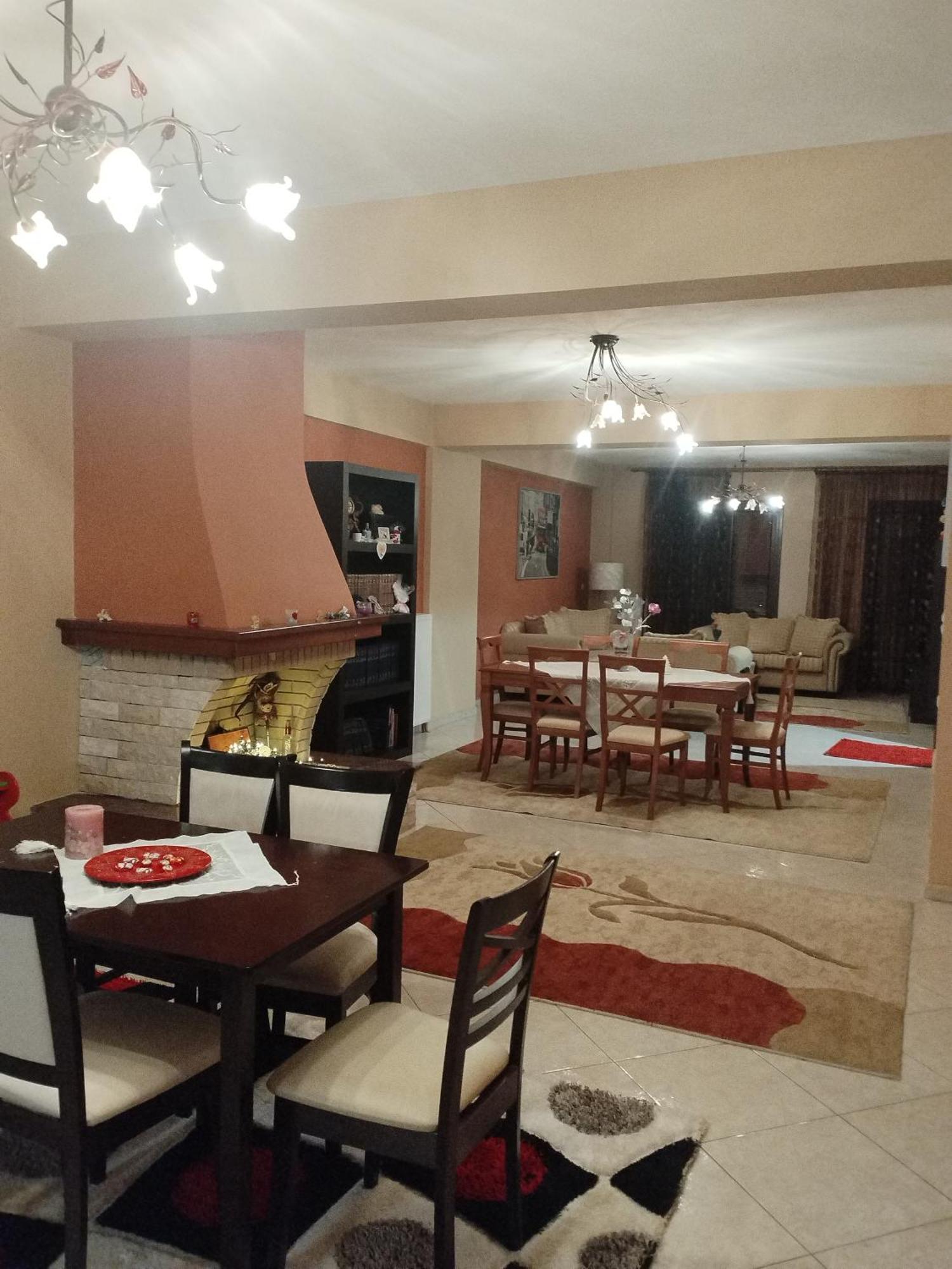 Apartamento Όμορφο Διαμερισμα Με Δυο Κρεβατοκάμαρες Delfos Exterior foto